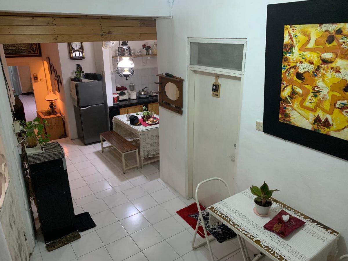 Wisma tamu Omah Ndhelik